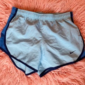 Nike Dri-FIT Tempo
Big Kids' (Girls') Running Shorts EUC